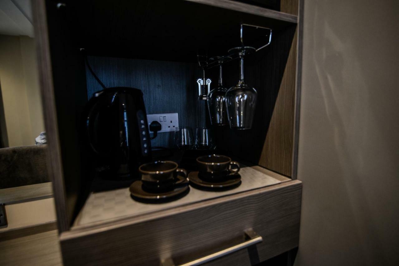 Ladywell House Suites - Chinatown - Self Check-In Бирмингем Экстерьер фото